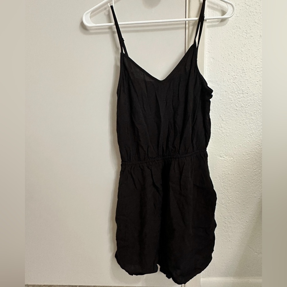 H&M Divided Black Spaghetti Strap Romper with Pockets